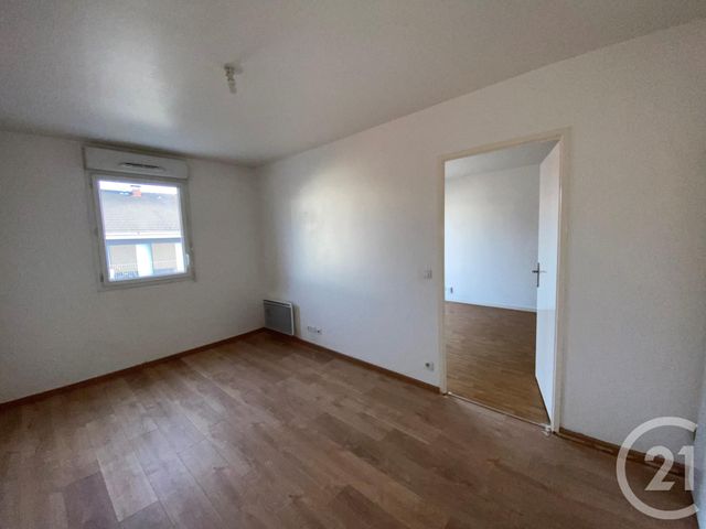 Appartement F2 &agrave; louer - 2 pi&egrave;ces - 39,89 m2 - Montigny Les Cormeilles - 95 - ILE-DE-FRANCE