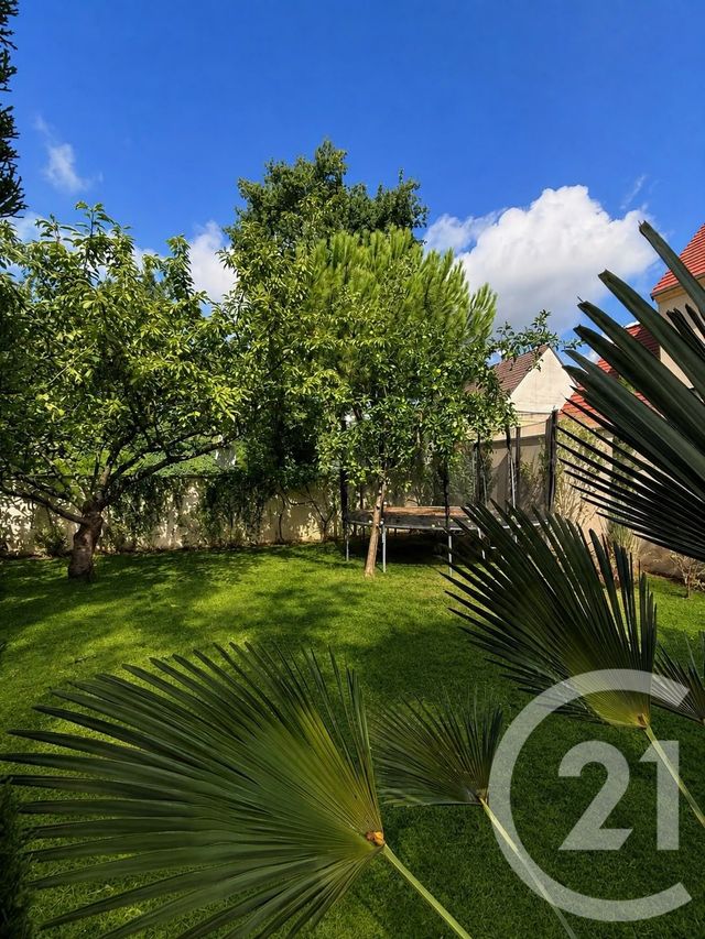 Maison &agrave; louer - 7 pi&egrave;ces - 125,90 m2 - Beauchamp - 95 - ILE-DE-FRANCE