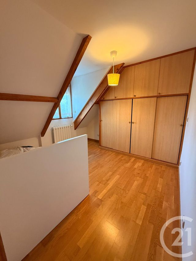 Maison &agrave; louer - 7 pi&egrave;ces - 125,90 m2 - Beauchamp - 95 - ILE-DE-FRANCE