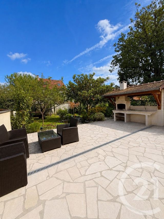 Maison &agrave; louer - 7 pi&egrave;ces - 125,90 m2 - Beauchamp - 95 - ILE-DE-FRANCE