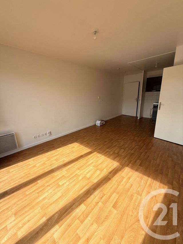 Appartement F2 &agrave; louer - 2 pi&egrave;ces - 39,89 m2 - Montigny Les Cormeilles - 95 - ILE-DE-FRANCE