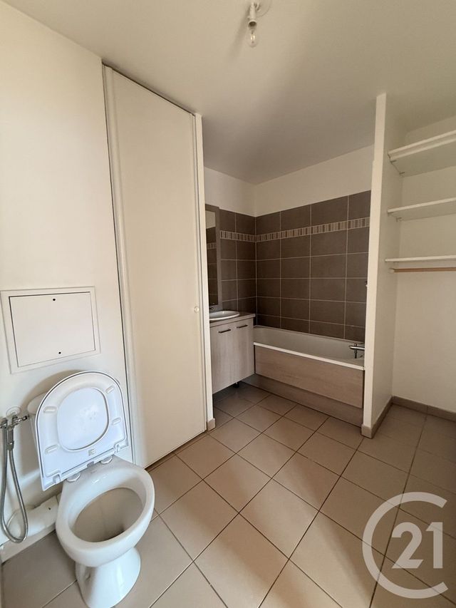 Appartement F2 &agrave; louer - 2 pi&egrave;ces - 39,89 m2 - Montigny Les Cormeilles - 95 - ILE-DE-FRANCE