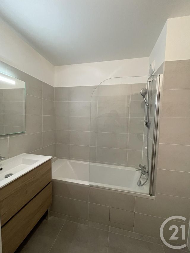 Appartement F3 &agrave; vendre - 3 pi&egrave;ces - 62,27 m2 - Mantes La Jolie - 78 - ILE-DE-FRANCE