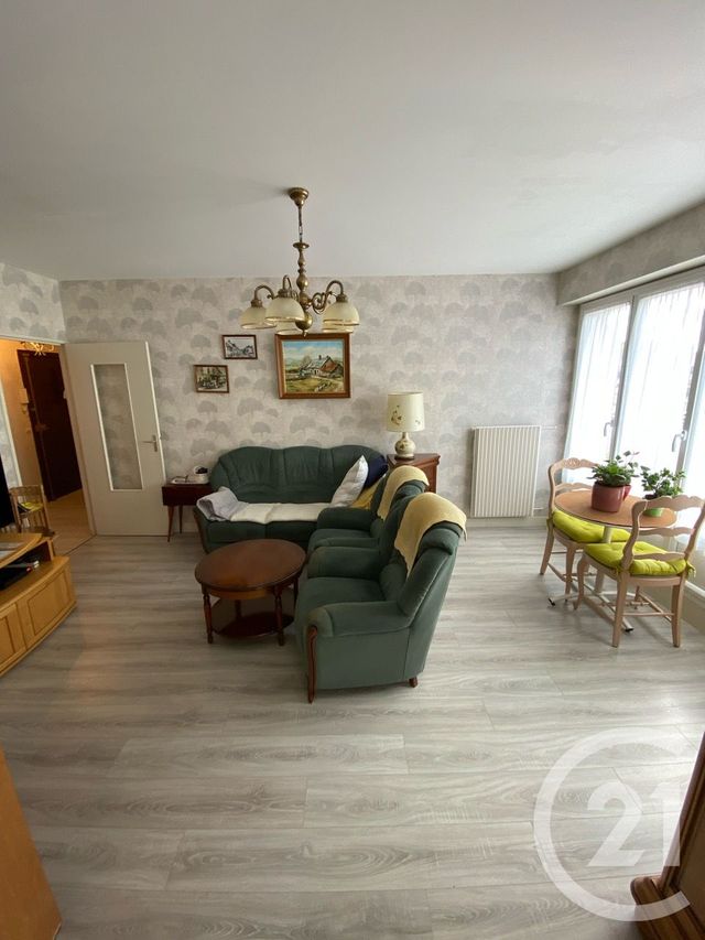 Appartement à vendre - 4 pièces - 74,31 m2 - Mantes La Jolie - 78 - ILE-DE-FRANCE