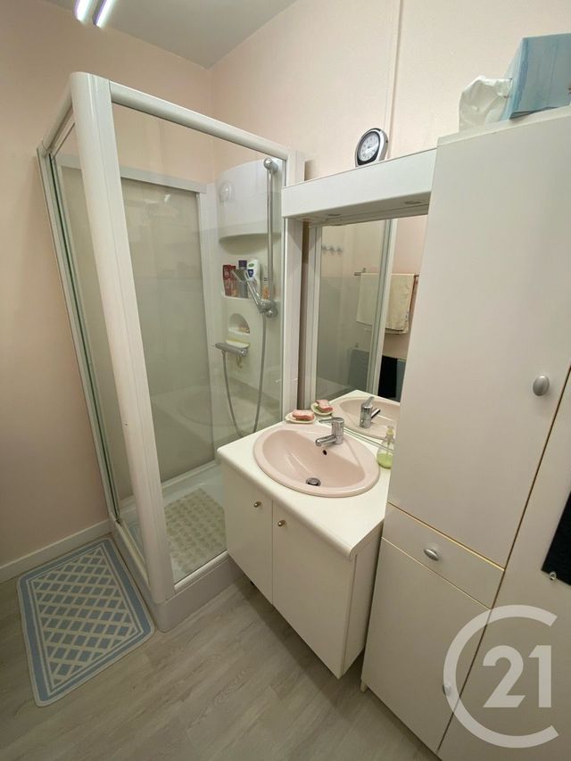 Appartement à vendre - 4 pièces - 74,31 m2 - Mantes La Jolie - 78 - ILE-DE-FRANCE