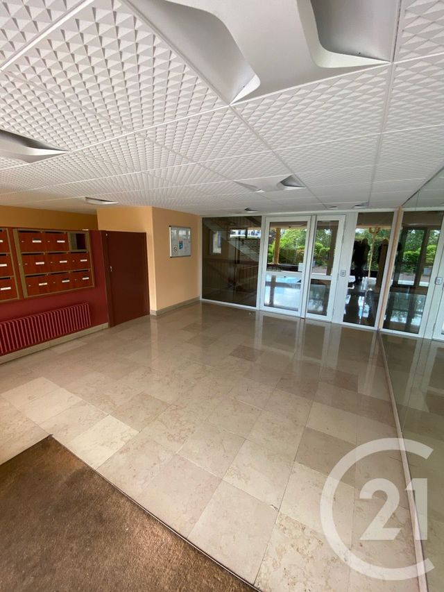 Appartement à vendre - 4 pièces - 74,31 m2 - Mantes La Jolie - 78 - ILE-DE-FRANCE