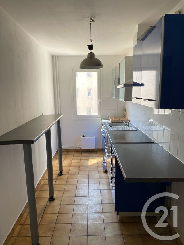 Appartement à vendre - 4 pièces - 72,58 m2 - Mantes La Jolie - 78 - ILE-DE-FRANCE