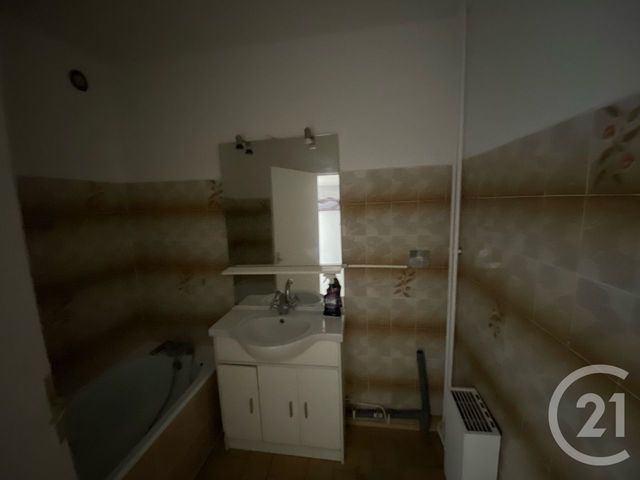 Appartement à vendre - 4 pièces - 72,58 m2 - Mantes La Jolie - 78 - ILE-DE-FRANCE