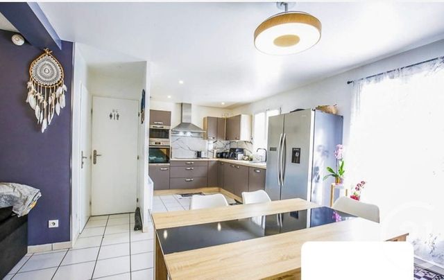 Maison à vendre - 5 pièces - 93,88 m2 - Mantes La Ville - 78 - ILE-DE-FRANCE