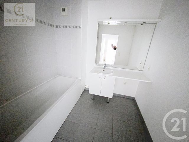 Appartement F3 à vendre - 3 pièces - 65 m2 - Mantes La Jolie - 78 - ILE-DE-FRANCE