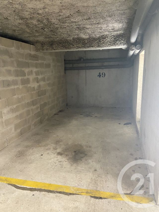 Parking à louer - 12 m2 - Epone - 78 - ILE-DE-FRANCE