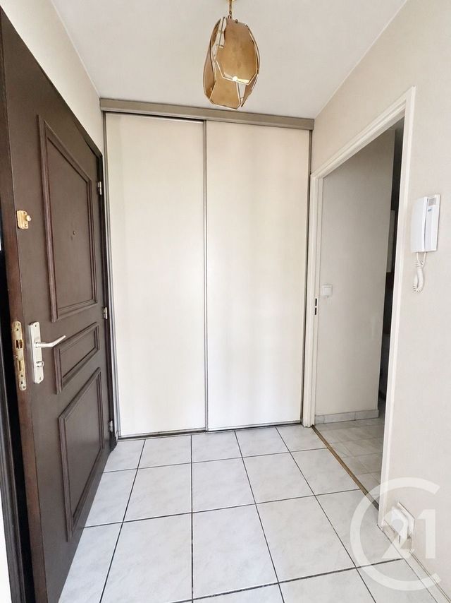 Appartement Studio &agrave; vendre - 1 pi&egrave;ce - 26 m2 - Mantes La Jolie - 78 - ILE-DE-FRANCE