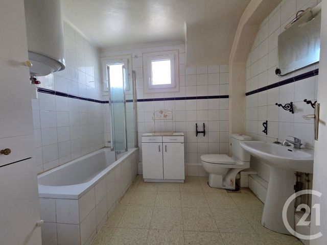 Appartement F2 à vendre - 2 pièces - 46,81 m2 - Mantes La Jolie - 78 - ILE-DE-FRANCE