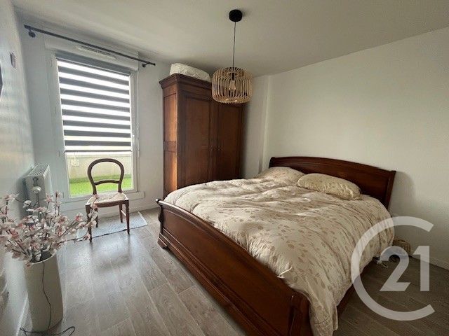 Appartement F4 à vendre - 4 pièces - 80,23 m2 - Mantes La Ville - 78 - ILE-DE-FRANCE