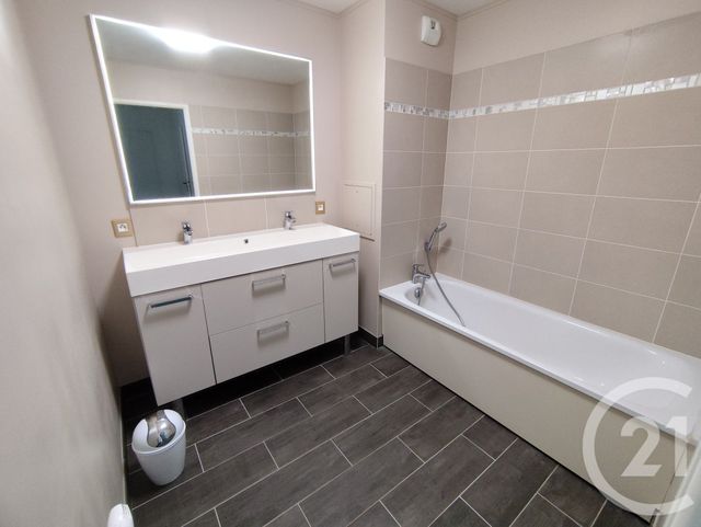 Appartement F3 &agrave; louer - 3 pi&egrave;ces - 58 m2 - Mantes La Ville - 78 - ILE-DE-FRANCE