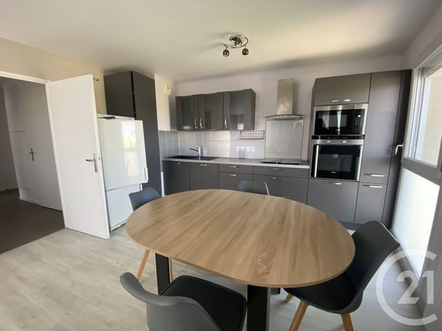 Appartement F3 &agrave; louer - 3 pi&egrave;ces - 58 m2 - Mantes La Ville - 78 - ILE-DE-FRANCE