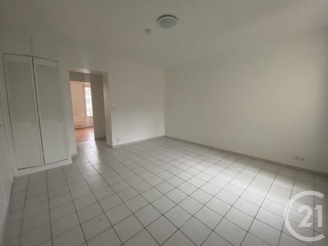 Appartement F3 &agrave; louer - 3 pi&egrave;ces - 53,77 m2 - Mantes La Jolie - 78 - ILE-DE-FRANCE