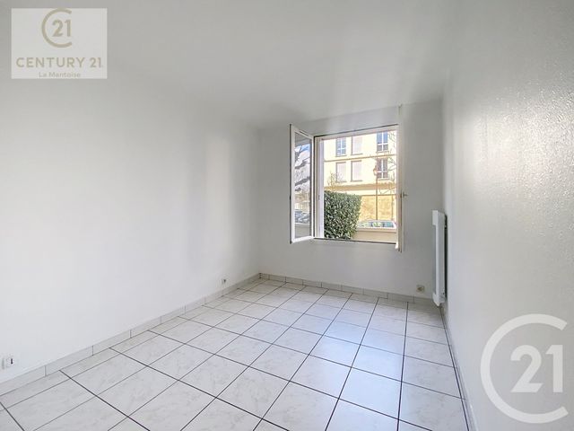 Appartement F2 &agrave; louer - 2 pi&egrave;ces - 39,54 m2 - Mantes La Jolie - 78 - ILE-DE-FRANCE