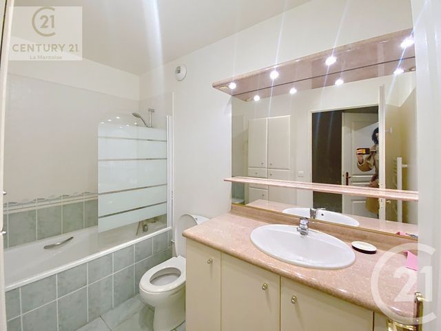 Appartement F4 &agrave; louer - 4 pi&egrave;ces - 97,68 m2 - Mantes La Jolie - 78 - ILE-DE-FRANCE
