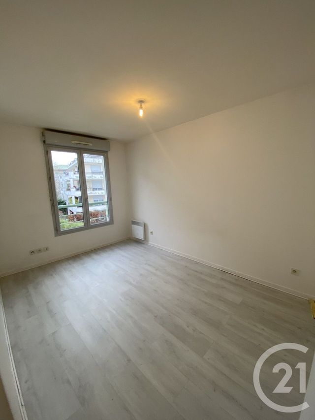 Appartement F2 &agrave; louer - 2 pi&egrave;ces - 39,59 m2 - Mantes La Jolie - 78 - ILE-DE-FRANCE