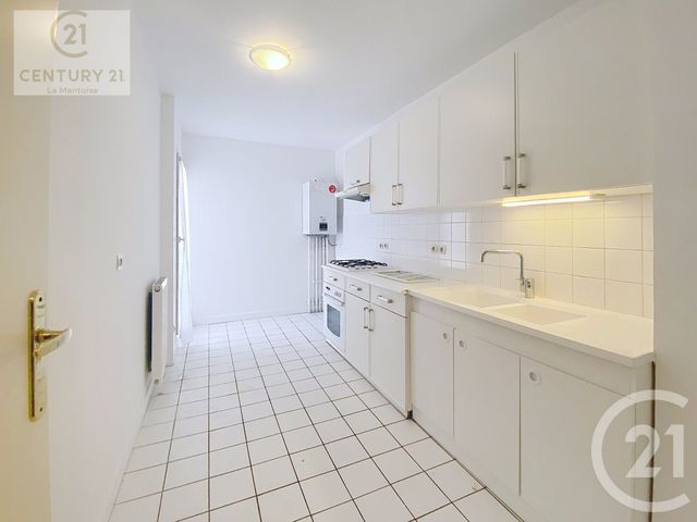 Appartement F3 &agrave; louer - 3 pi&egrave;ces - 66,10 m2 - Mantes La Jolie - 78 - ILE-DE-FRANCE