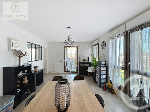Appartement F4 &agrave; vendre - 4 pi&egrave;ces - 69,83 m2 - Mantes La Ville - 78 - ILE-DE-FRANCE