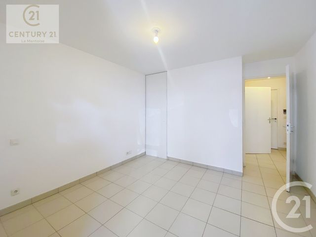 Appartement F2 &agrave; louer - 2 pi&egrave;ces - 39,08 m2 - Mantes La Ville - 78 - ILE-DE-FRANCE