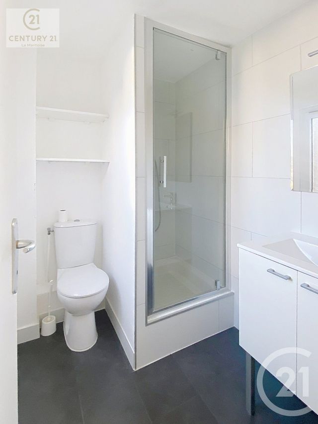 Appartement F1 bis &agrave; louer - 2 pi&egrave;ces - 35,15 m2 - Mantes La Jolie - 78 - ILE-DE-FRANCE