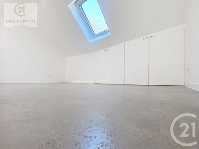 Appartement F1 bis &agrave; louer - 2 pi&egrave;ces - 35,15 m2 - Mantes La Jolie - 78 - ILE-DE-FRANCE