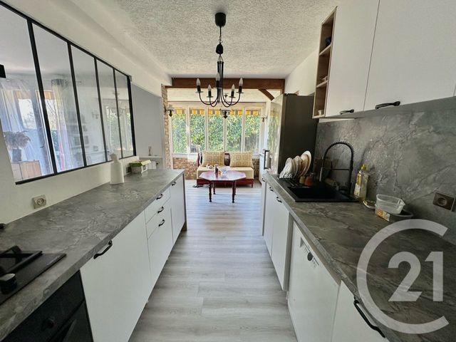 Maison &agrave; vendre - 9 pi&egrave;ces - 147 m2 - Mantes La Ville - 78 - ILE-DE-FRANCE