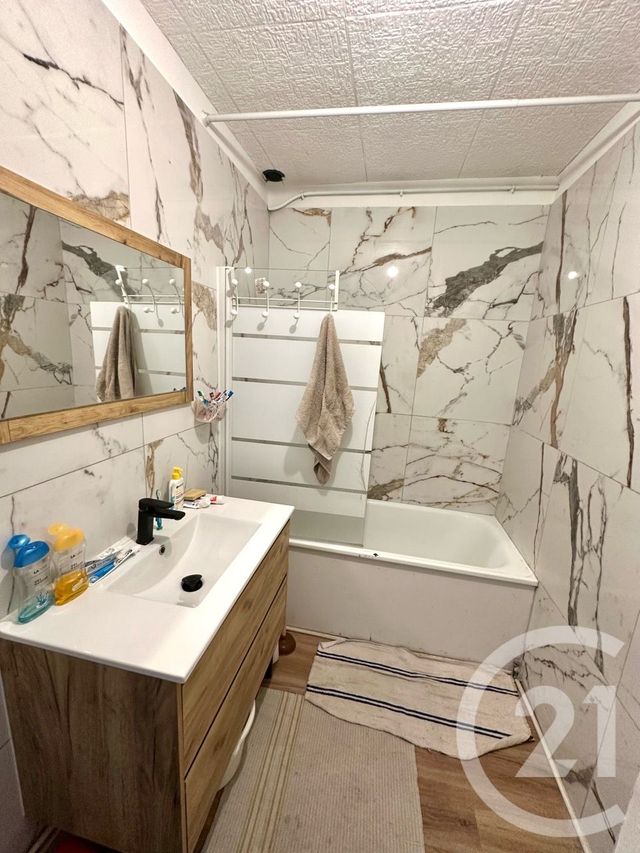 Maison &agrave; vendre - 9 pi&egrave;ces - 147 m2 - Mantes La Ville - 78 - ILE-DE-FRANCE