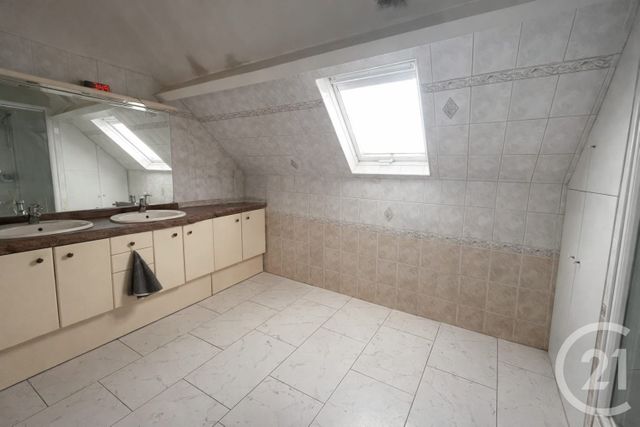Maison &agrave; vendre - 7 pi&egrave;ces - 225 m2 - Mantes La Jolie - 78 - ILE-DE-FRANCE