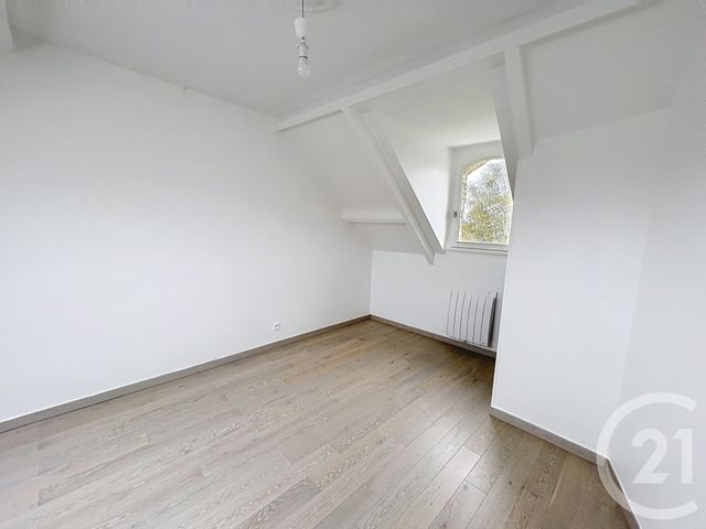 Maison &agrave; louer - 7 pi&egrave;ces - 248,81 m2 - Buchelay - 78 - ILE-DE-FRANCE