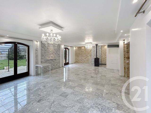 Maison &agrave; louer - 7 pi&egrave;ces - 248,81 m2 - Buchelay - 78 - ILE-DE-FRANCE