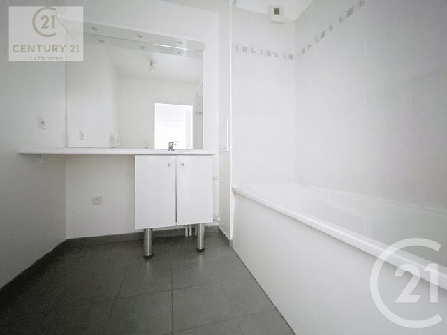 Appartement F4 &agrave; louer - 4 pi&egrave;ces - 83,41 m2 - Mantes La Jolie - 78 - ILE-DE-FRANCE