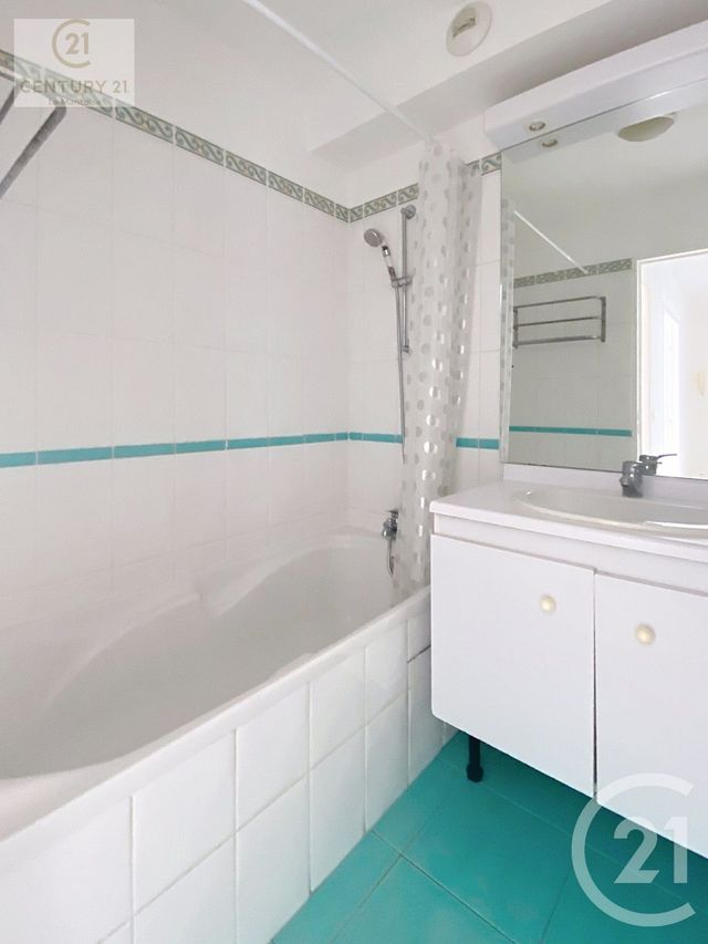 Appartement F2 &agrave; louer - 2 pi&egrave;ces - 46,22 m2 - Triel Sur Seine - 78 - ILE-DE-FRANCE