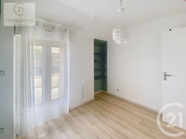 Appartement F3 &agrave; louer - 3 pi&egrave;ces - 60,48 m2 - Mantes La Ville - 78 - ILE-DE-FRANCE