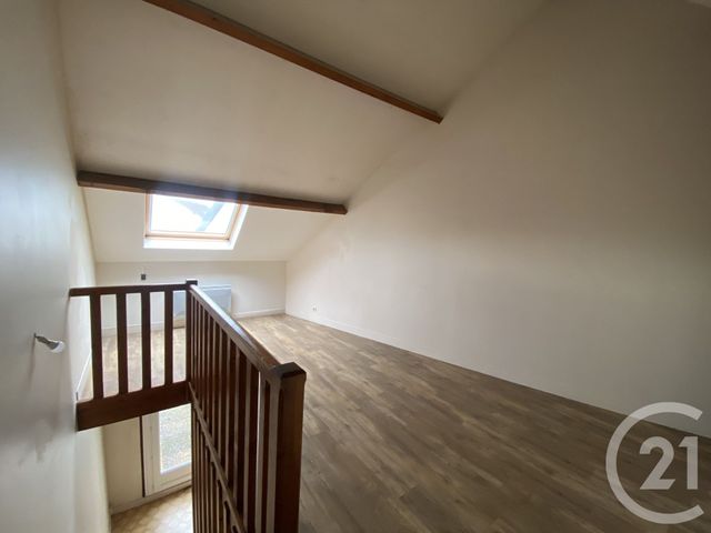 Appartement Duplex &agrave; louer - 2 pi&egrave;ces - 35,35 m2 - Mantes La Jolie - 78 - ILE-DE-FRANCE
