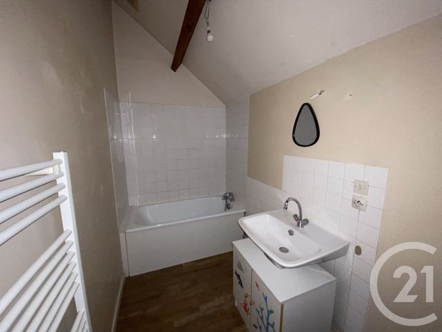 Appartement Duplex &agrave; louer - 2 pi&egrave;ces - 35,35 m2 - Mantes La Jolie - 78 - ILE-DE-FRANCE