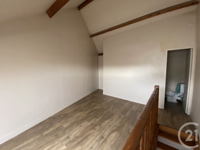 Appartement Duplex &agrave; louer - 2 pi&egrave;ces - 35,35 m2 - Mantes La Jolie - 78 - ILE-DE-FRANCE