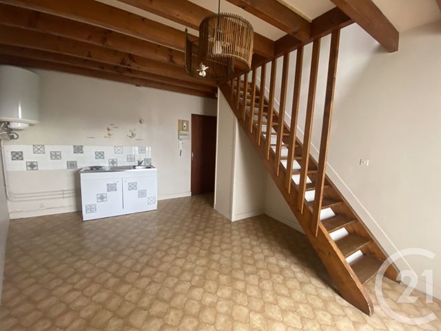 Appartement Duplex &agrave; louer - 2 pi&egrave;ces - 35,35 m2 - Mantes La Jolie - 78 - ILE-DE-FRANCE