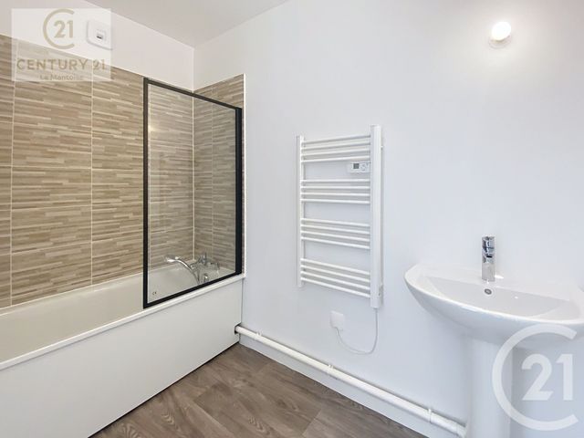 Appartement F2 &agrave; louer - 2 pi&egrave;ces - 44,14 m2 - Mantes La Ville - 78 - ILE-DE-FRANCE