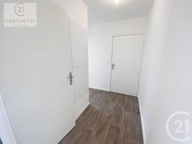 Appartement F2 &agrave; louer - 2 pi&egrave;ces - 44,14 m2 - Mantes La Ville - 78 - ILE-DE-FRANCE