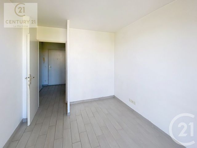 Appartement F2 &agrave; louer - 2 pi&egrave;ces - 40,15 m2 - Mantes La Jolie - 78 - ILE-DE-FRANCE