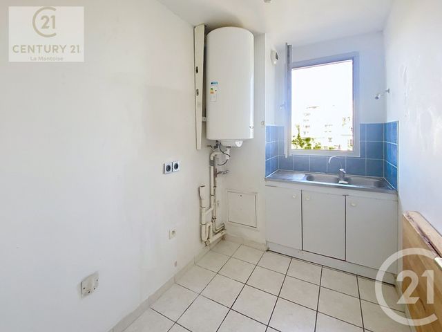 Appartement F2 &agrave; louer - 2 pi&egrave;ces - 40,15 m2 - Mantes La Jolie - 78 - ILE-DE-FRANCE