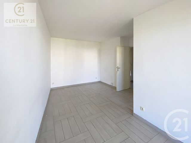 Appartement F2 &agrave; louer - 2 pi&egrave;ces - 40,15 m2 - Mantes La Jolie - 78 - ILE-DE-FRANCE