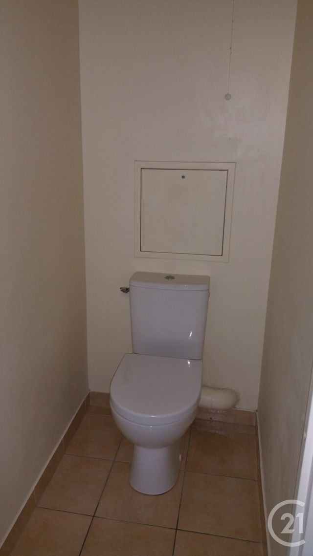 Appartement F2 &agrave; louer - 2 pi&egrave;ces - 40,15 m2 - Mantes La Jolie - 78 - ILE-DE-FRANCE