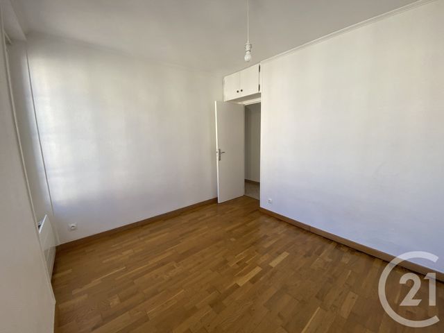 Appartement F3 &agrave; louer - 3 pi&egrave;ces - 55,55 m2 - Mantes La Jolie - 78 - ILE-DE-FRANCE