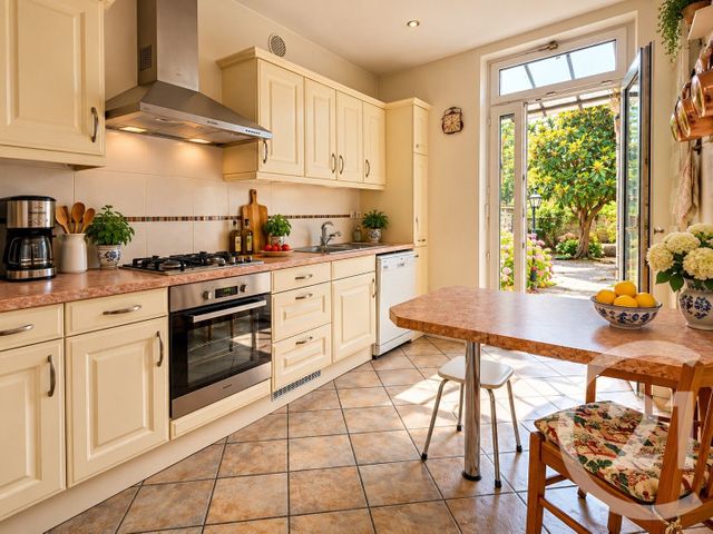 Maison &agrave; vendre - 7 pi&egrave;ces - 130 m2 - Mantes La Jolie - 78 - ILE-DE-FRANCE
