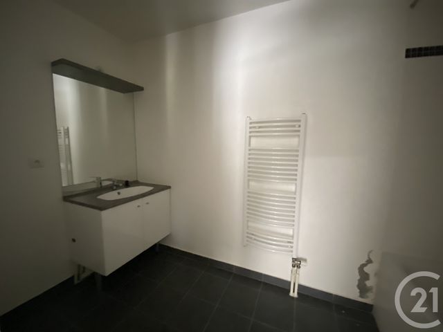 Appartement F2 &agrave; louer - 2 pi&egrave;ces - 45,80 m2 - Mantes La Jolie - 78 - ILE-DE-FRANCE